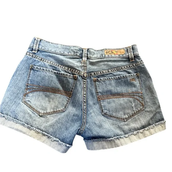 Fox Racing Denim Shorts, slightly distressed, 5 pocket, cuffed, med wash, Sz 5 - Picture 5 of 10